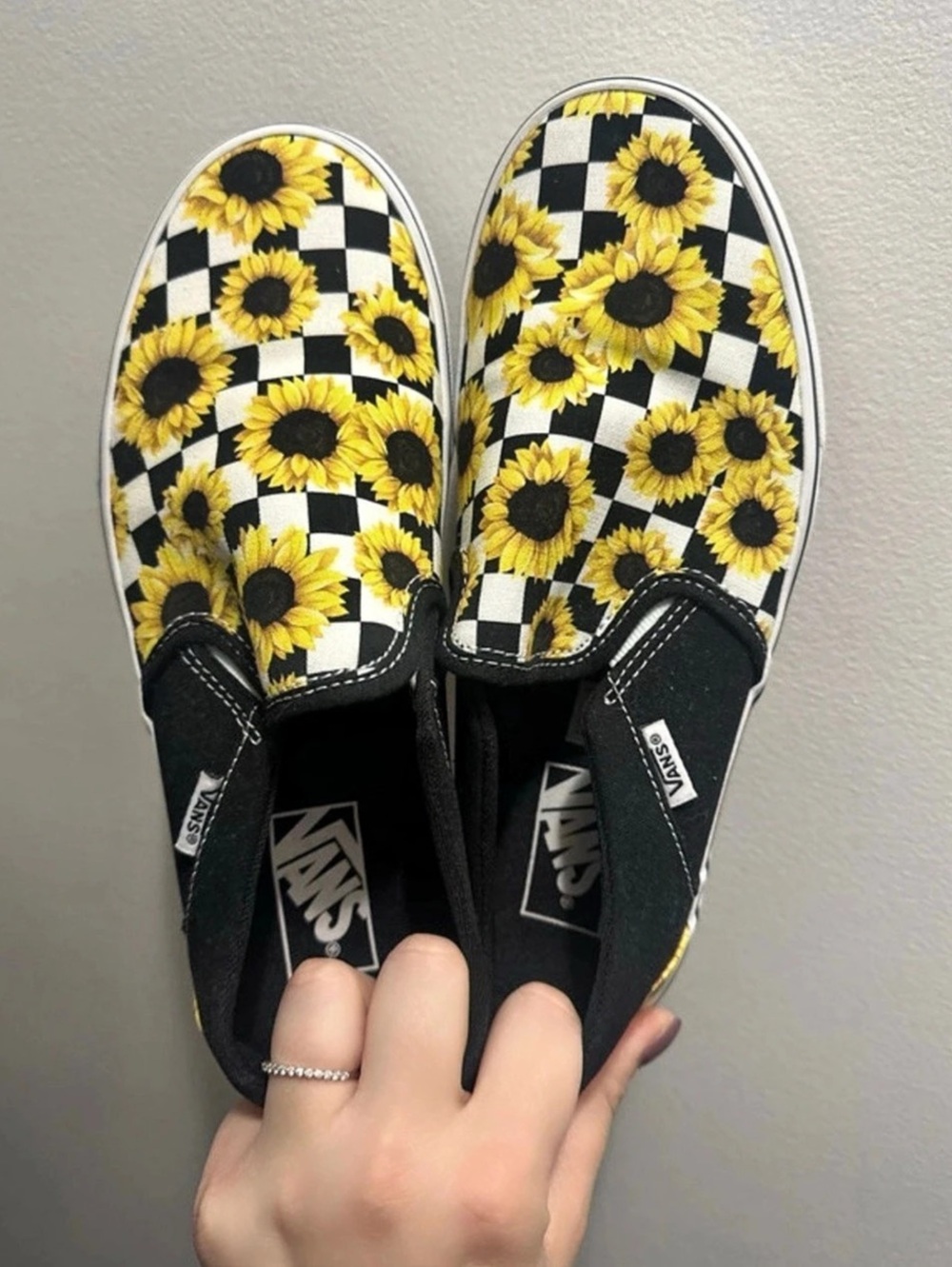 Vans Classic Slip-On Sunflower Checkerboard Sneakers US 8.5